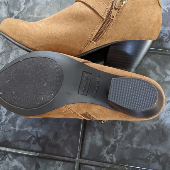 Short Boots - Picture 3 of 3